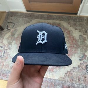Detroit Tigers New Era Fitted Hat size 7